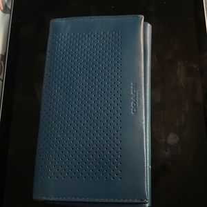 Coach wallet new with tags, unisex